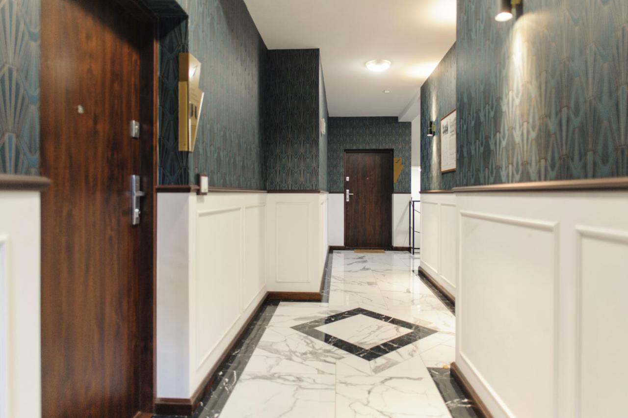 Witkacownia Apartament Z Parkingiem ทอรูน ภายนอก รูปภาพ